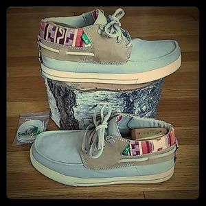 Sanuk casual shoes men's 10